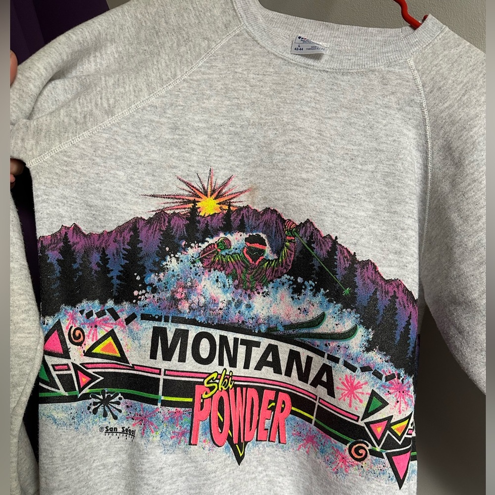 Vintage Ski Sweatshirt